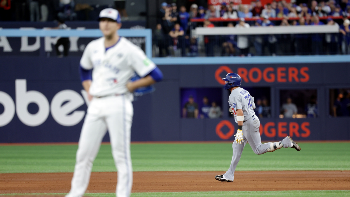 Blue Jays come within two outs of first World Series title in 32 years, but end 2025 season with crushing loss