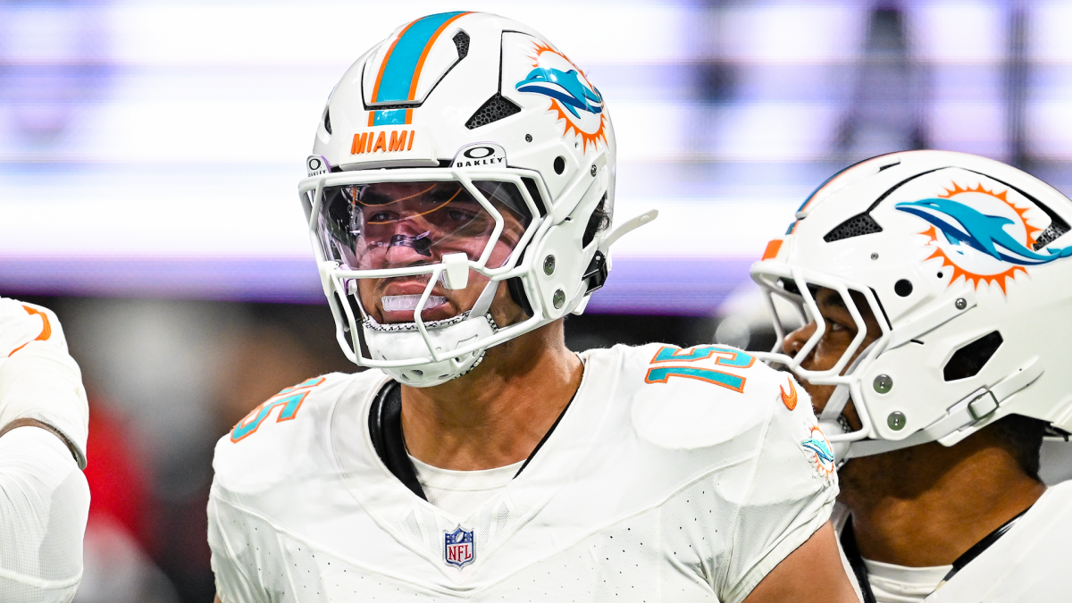 Jaelan Phillips traded: Dolphins ship move rusher to Eagles forward of NFL deadline