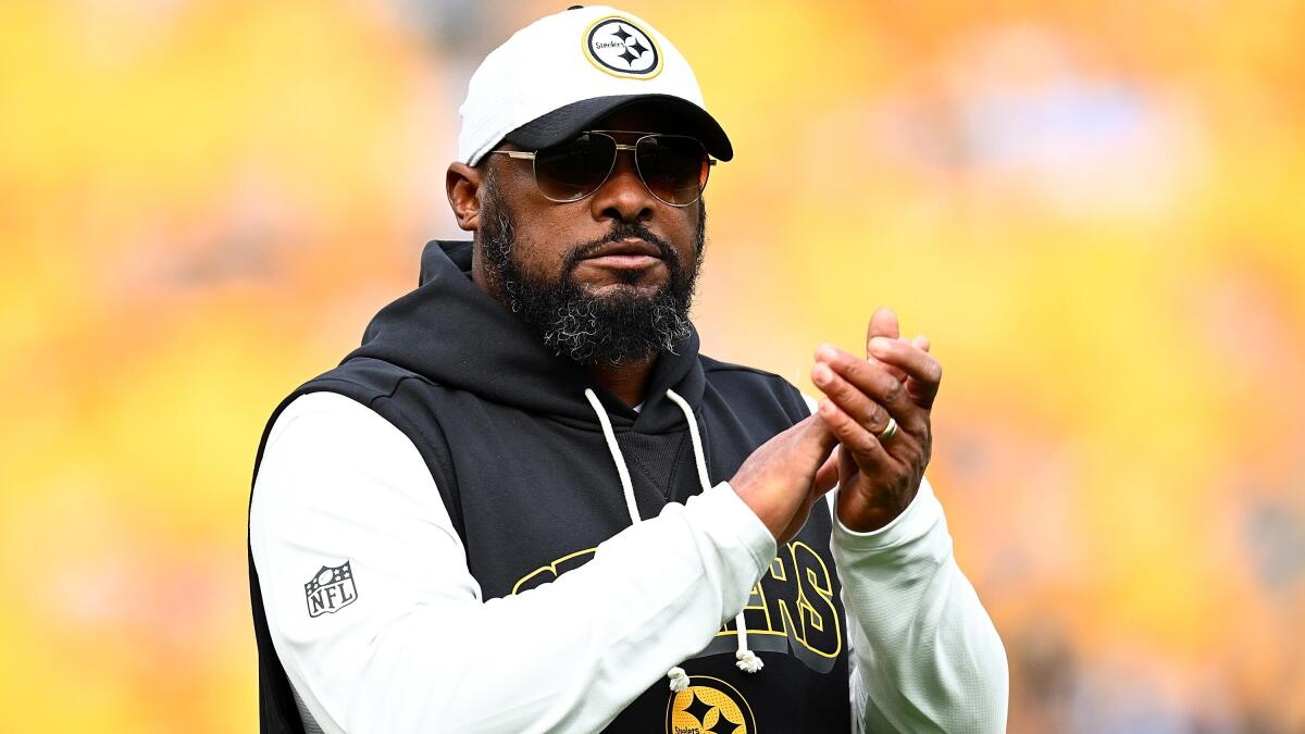 Mike Tomlin breaks silence on Steelers exit, makes prediction on what Aaron Rodgers will do in 2026