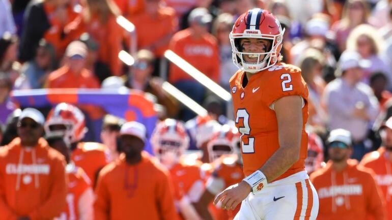 cade-klubnik-clemson-tigers