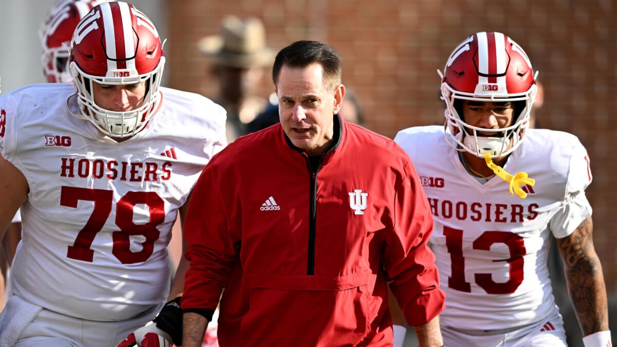 CFP bracket: What 12-team field looks like after first rankings release