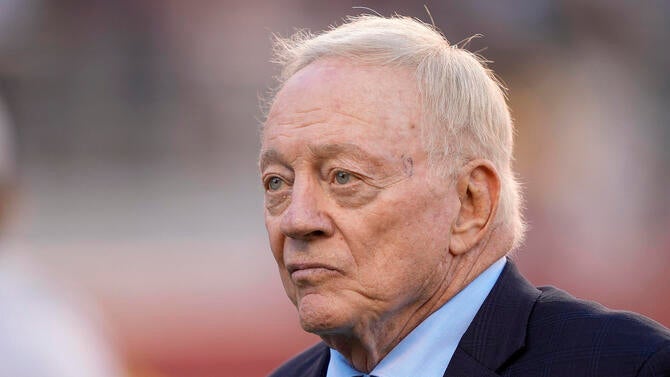 Dallas Cowboys v San Francisco 49ers