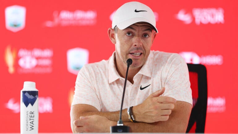 rory-mcilroy-press-wate.jpg