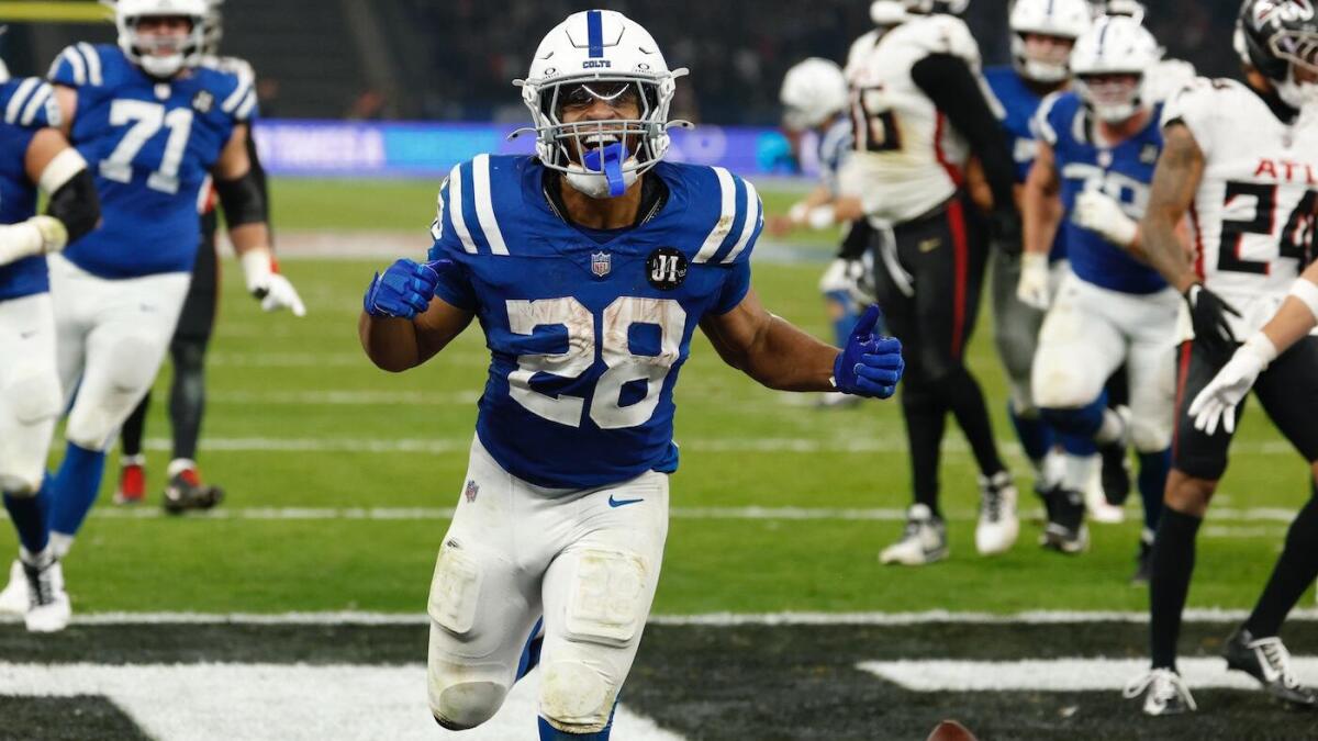 NFL Week 10 overreactions and actuality checks: Colts’ Jonathan Taylor runaway MVP