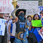 imagn-luka-doncic-nico-harrison-mavericks-fans.jpg