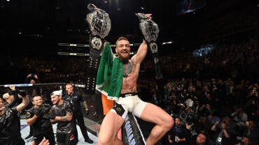 conor-mcgregor-two-title-ufc-205.jpg