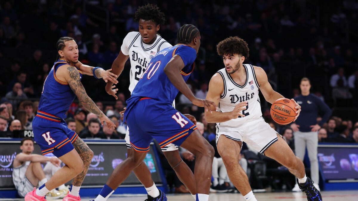 Duke vs. Kansas live updates, score, game analysis and highlights - CBS ...