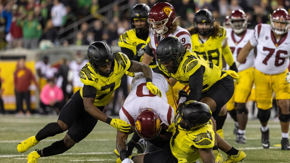College Football Playoff Bubble Watch: Oregon vs. USC among potential elimination games in Week 13