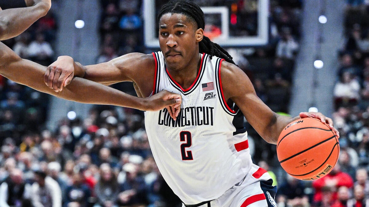 Florida vs. UConn odds, prediction: 2025 Jimmy V Classic picks from proven model