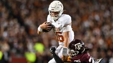 arch-manning-texas-longhorns-imagn-images-1.jpg