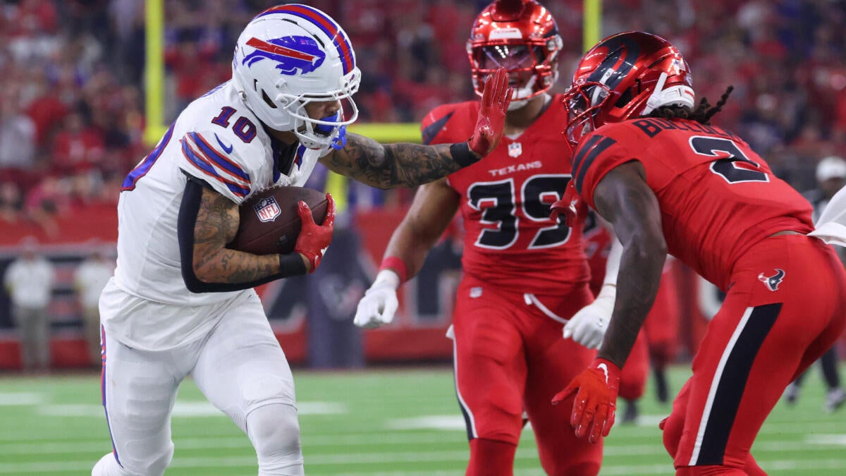 Fantasy Football 2025 Week 13 DFS lineups: Jamey Eisenberg's most rostered, must have player on the slate