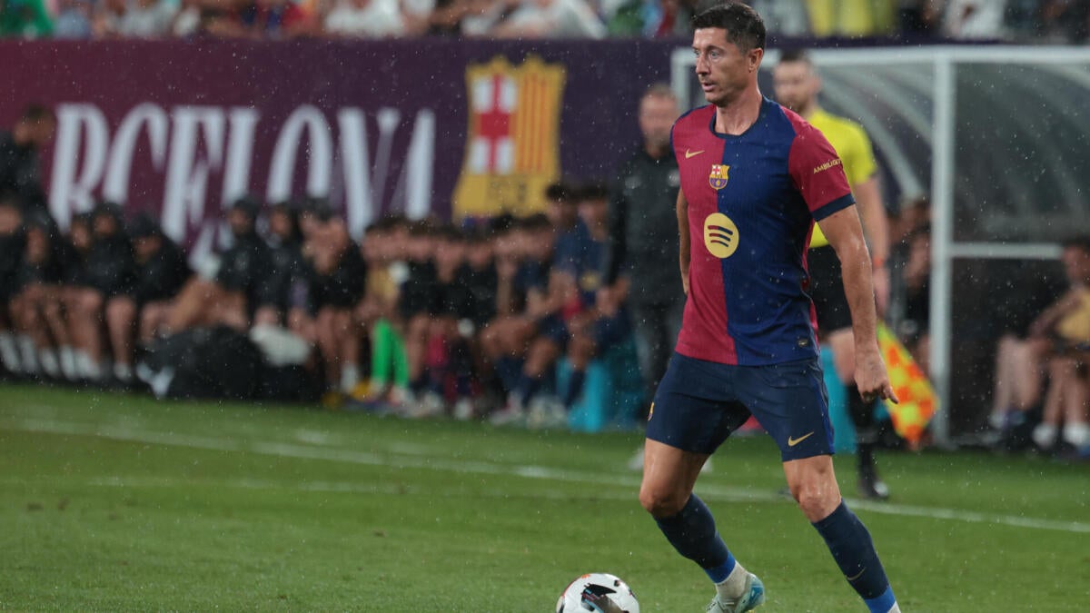 Barcelona vs. Atletico Madrid prediction, start time: Best bets for Tuesday's La Liga match from proven expert