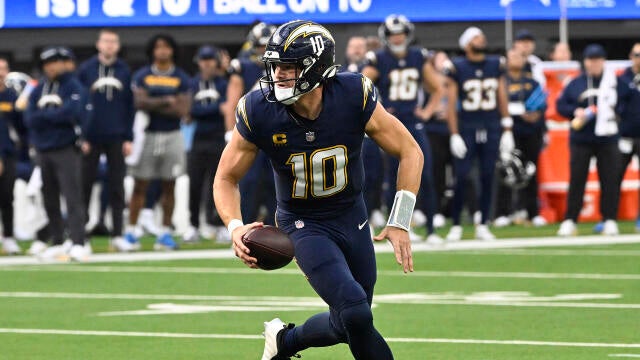 Jason Kelce, Philadelphia Eagles, C - News, Stats, Bio - CBS Sports