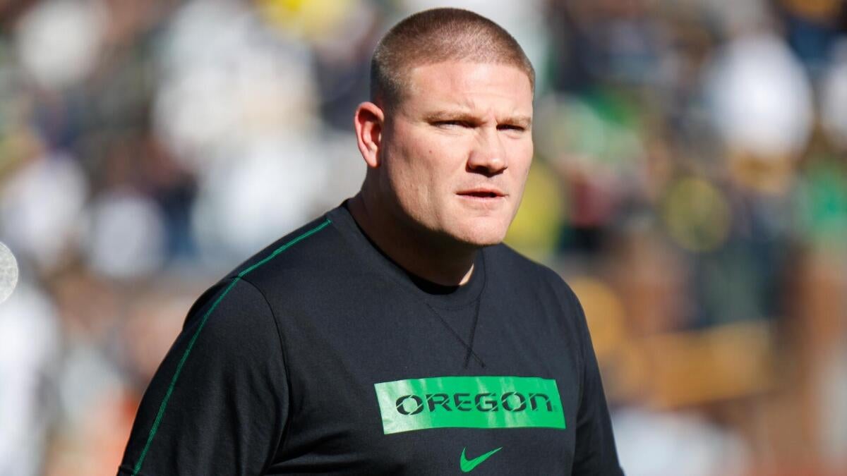 Cal targeting Oregon's Tosh Lupoi: Golden Bears eye Ducks defensive coordinator to replace Justin Wilcox