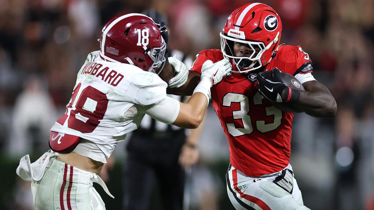 College football schedule, games 2025: What to watch in Week 15, TV channels, Saturday kickoff times