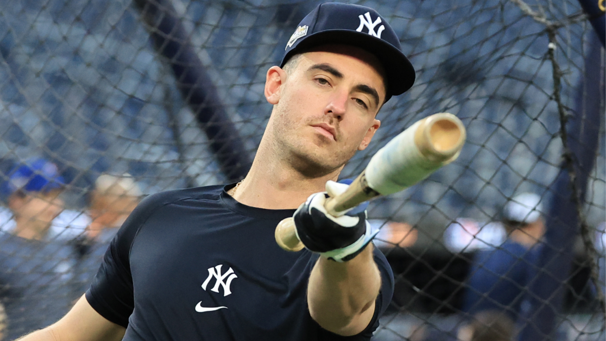 https://sportshub.cbsistatic.com/i/r/2025/12/06/1e84fc2a-f2a1-49f0-bb2a-1f0c48dcadb4/thumbnail/1200x675/206a94476304248c1e355442d72cbd7a/cody-bellinger-yankees-getty.png