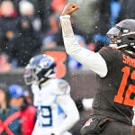 Tennessee Titans v Cleveland Browns - NFL 2025