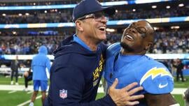 NFL Week 14 grades: Chargers earn C+ for wild Monday win over Eagles; Chiefs get C- for loss to Texans