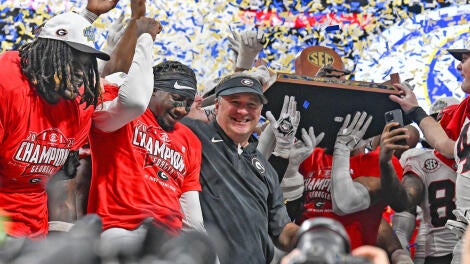 getty-georgia-sec-football-trophy.jpg