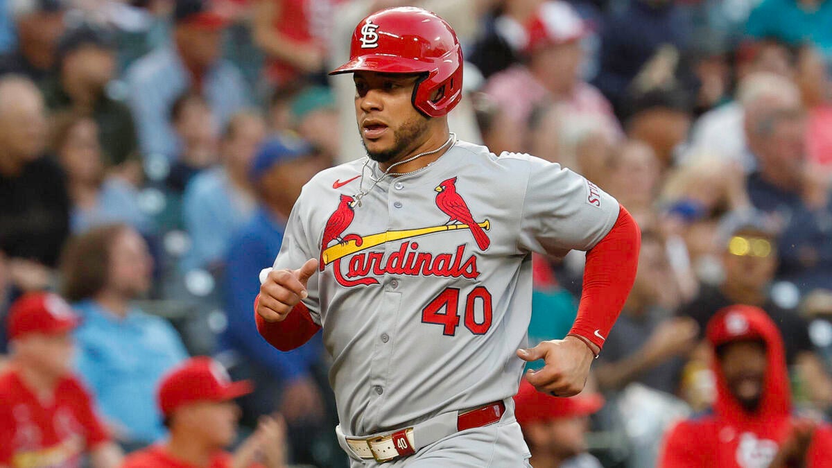https://sportshub.cbsistatic.com/i/r/2025/12/13/a91f3bc9-e900-4bf1-80db-c0c65314a8ac/thumbnail/1200x675/c1c4fb5bd8f49b04656e3bba5fd9d52e/willson-contreras-cardinals-g.jpg
