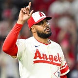kenley-jansen-angels-g.jpg