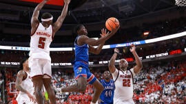College basketball winners and losers: Melvin Council rescues Kansas, Kentucky turns it on late vs. Indiana