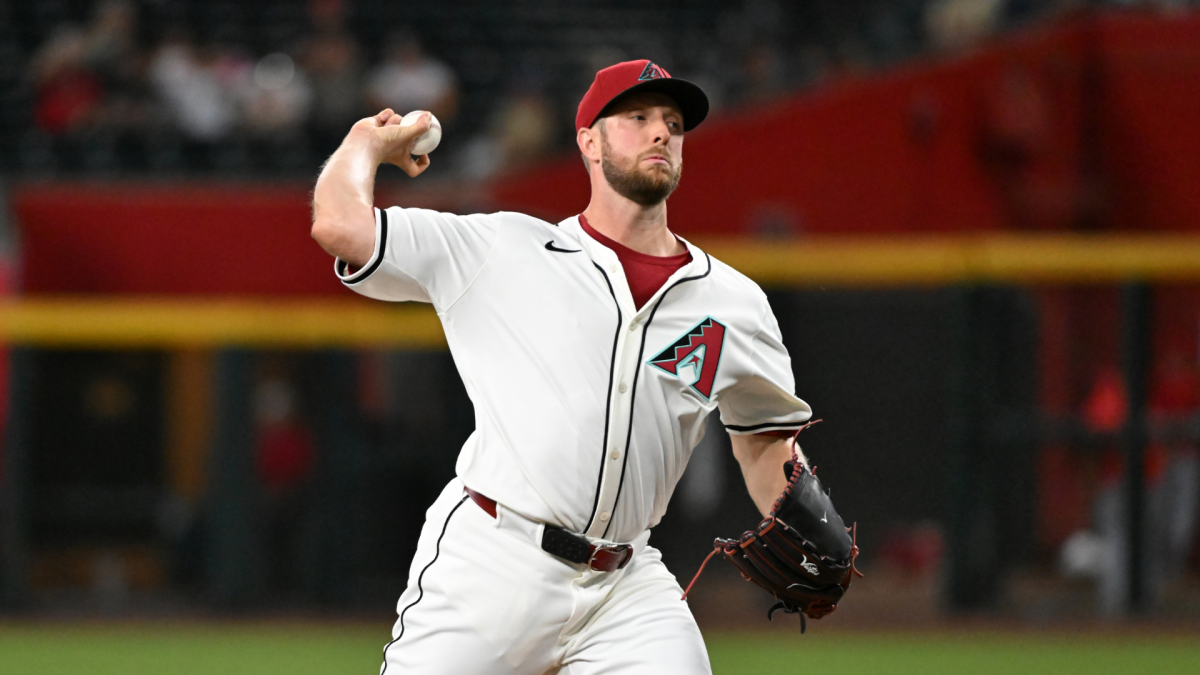 MLB rumors: Diamondbacks carry again Merrill Kelly, Brendan Donovan talks warmth up