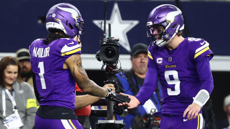 NFL: Minnesota Vikings at Dallas Cowboys