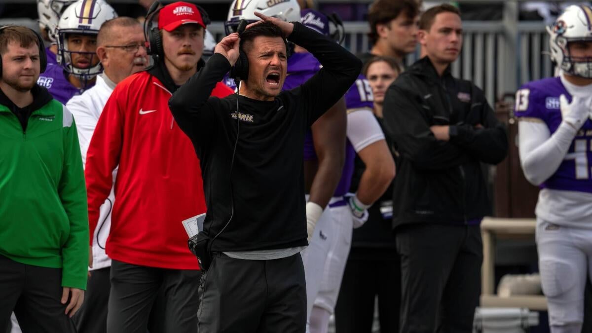 College Football Playoff first-round storylines: Coaches stretched thin, a Festivus airing of grievances