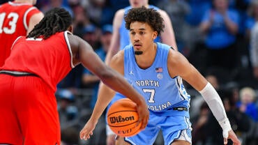 COLLEGE BASKETBALL: DEC 20 CBS Sports Classic North Carolina vs Ohio State