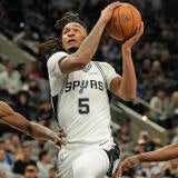 stephon-castle-spurs-usatsi.jpg