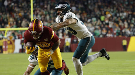 NFL: Philadelphia Eagles at Washington Commanders