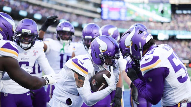 Minnesota Vikings vs. New York Giants Live Score and Stats - December 21,  2025 Gametracker - CBS Sports