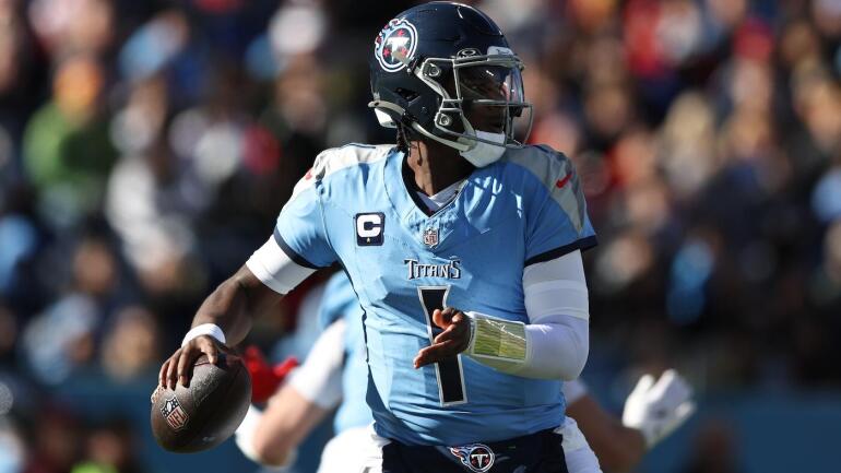 Kansas City Chiefs v Tennessee Titans - NFL 2025