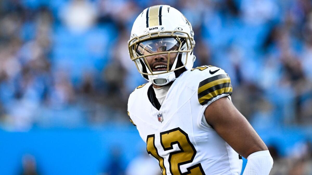 Saints vs. Titans: Where to watch NFL Week 17, betting odds, score prediction, sportsbook promos, SGP