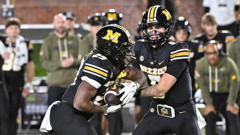 COLLEGE FOOTBALL: NOV 15 Mississippi State at Missouri