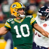 Chicago Bears v Green Bay Packers - NFL 2025