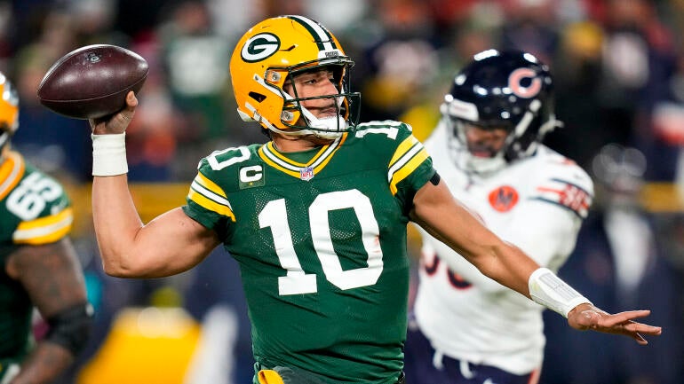 Chicago Bears v Green Bay Packers - NFL 2025