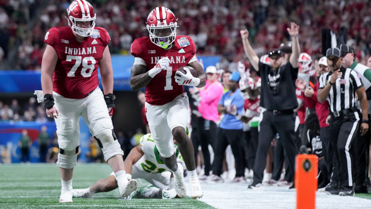 Indiana vs. Miami: Series history between Hoosiers, Hurricanes ahead of CFP National Championship