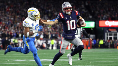 AFC Wild Card Playoffs: Los Angeles Chargers v New England Patriots - NFL 2025