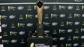No decision yet on CFP expansion as deadline looms with Big Ten, SEC far apart on format