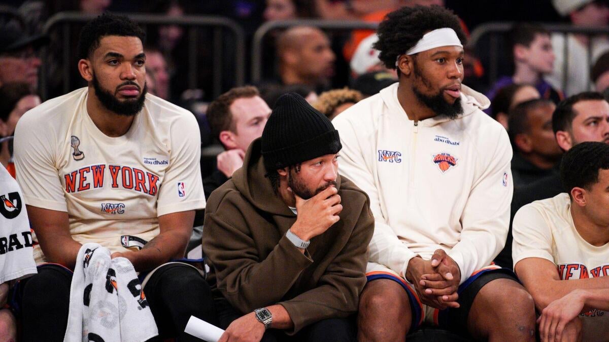 The Knicks are 2-8 in their last 10 games, but is it time to panic? Why history may not be on New York's side