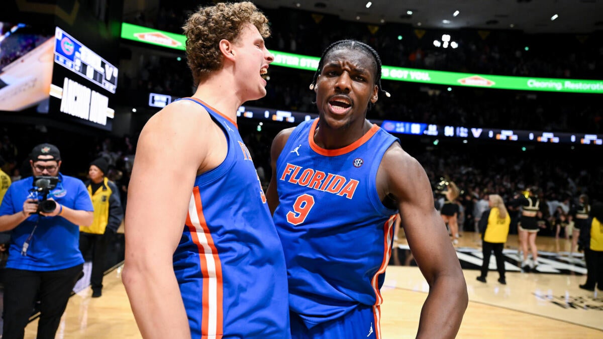 Florida, Kansas climb in Coaches Poll; Iowa State, Vanderbilt plummet in college basketball rankings