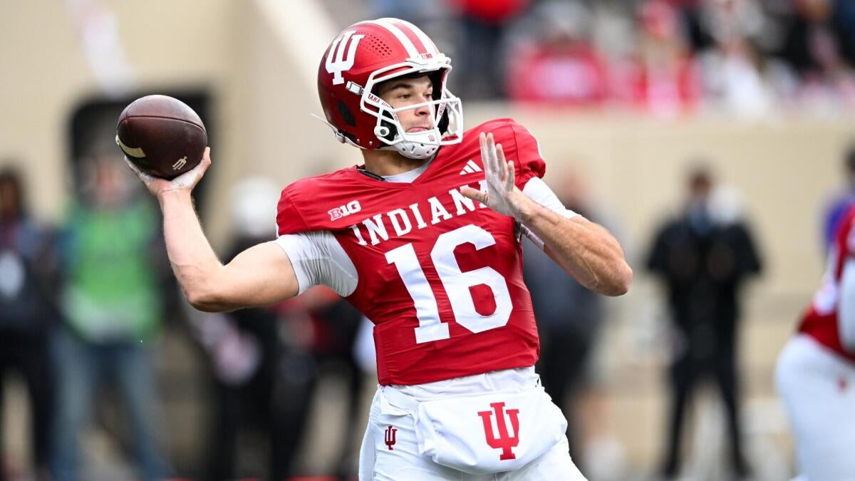 Indiana QB Alberto Mendoza enters transfer portal: Brother of Hoosiers hero departs after CFP title