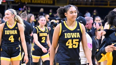 iowa-womens-basketball-hananh-stuelke.png