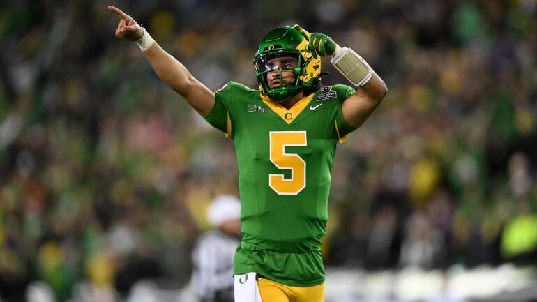 2025 College Football Playoff First Round Game - James Madison v Oregon