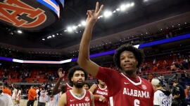College basketball scores, winners and losers: North Carolina, Alabama rally to win rivalry games