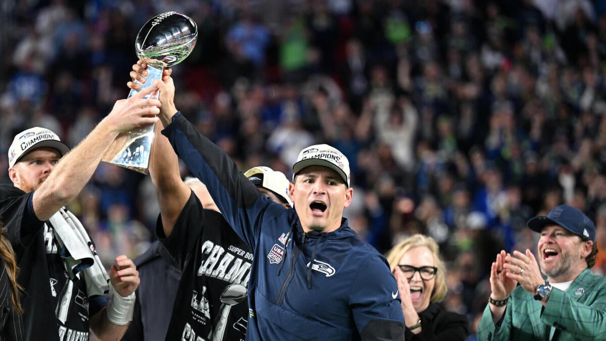 Seahawks dominate Patriots in historic Super Bowl; Lindsey Vonn breaks leg in Olympics crash