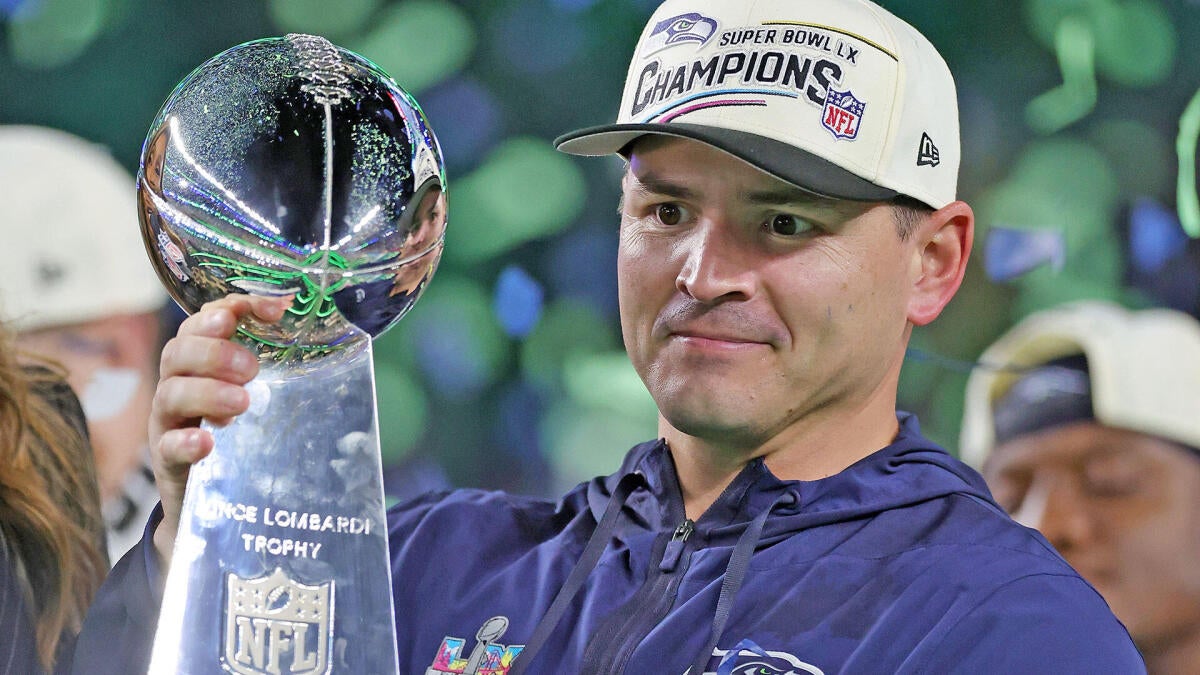 https://sportshub.cbsistatic.com/i/r/2026/02/09/691c9761-227e-48a9-b4d5-db0a03055613/thumbnail/1200x675/089787c8ce622e2d0905943289552cb9/getty-mike-macdonald-seahawks.jpg