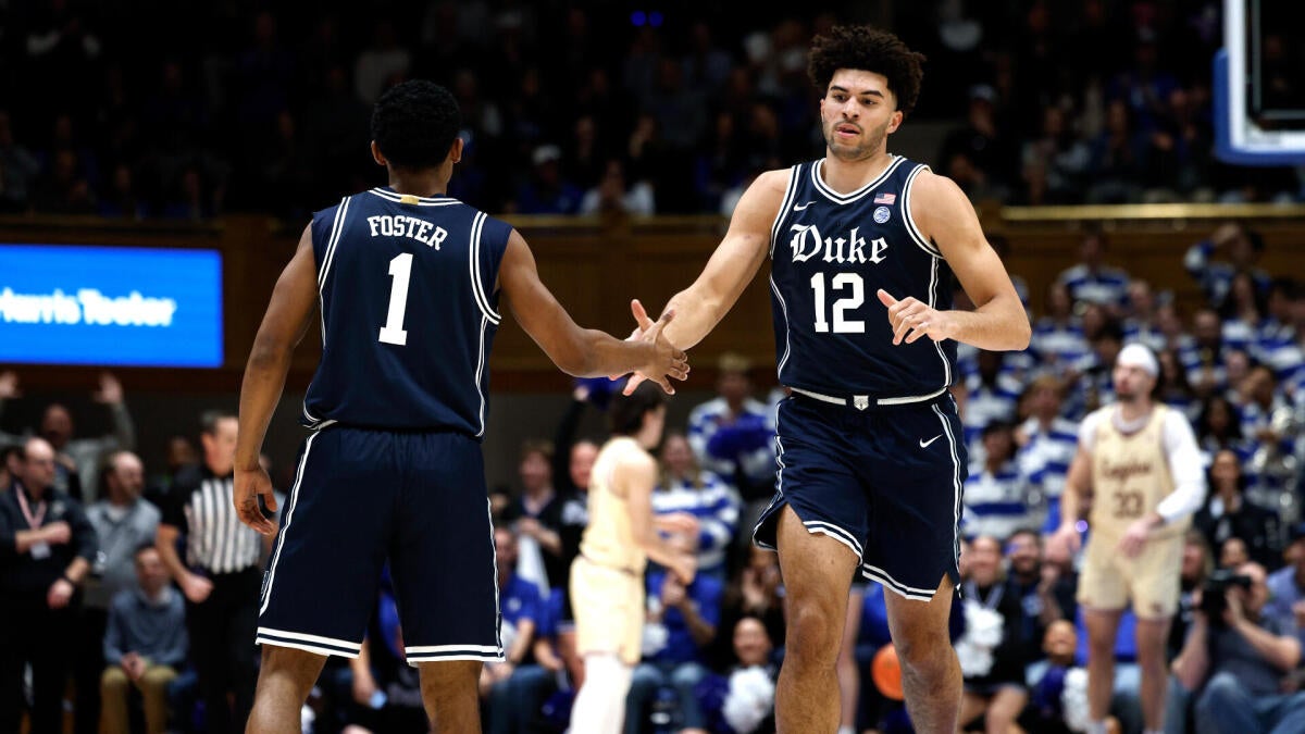 College basketball picks: Predictions for Duke vs. Clemson, Kentucky vs. Florida, more top 25 games Saturday